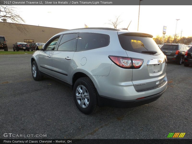 Silver Ice Metallic / Dark Titanium/Light Titanium 2017 Chevrolet Traverse LS