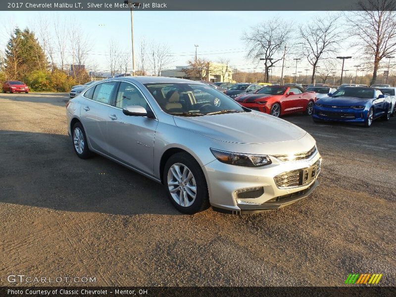 Silver Ice Metallic / Jet Black 2017 Chevrolet Malibu LT