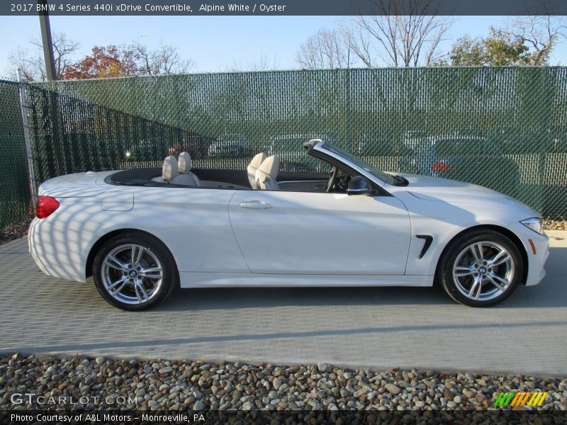 Alpine White / Oyster 2017 BMW 4 Series 440i xDrive Convertible
