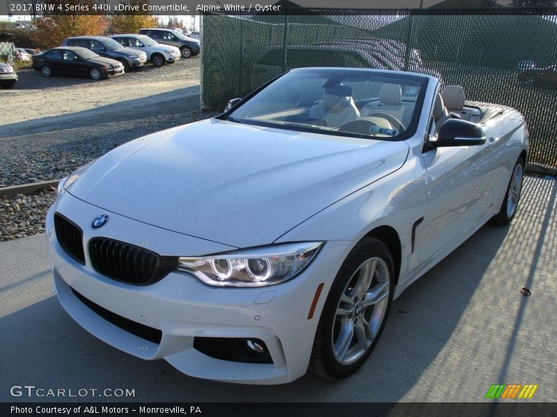Alpine White / Oyster 2017 BMW 4 Series 440i xDrive Convertible