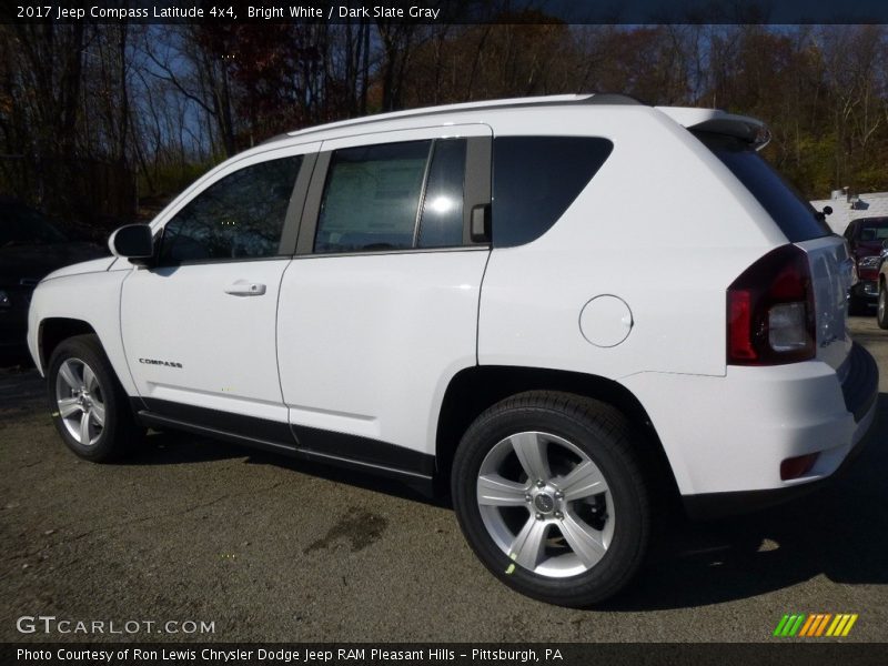 Bright White / Dark Slate Gray 2017 Jeep Compass Latitude 4x4