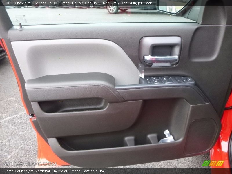 Door Panel of 2017 Silverado 1500 Custom Double Cab 4x4