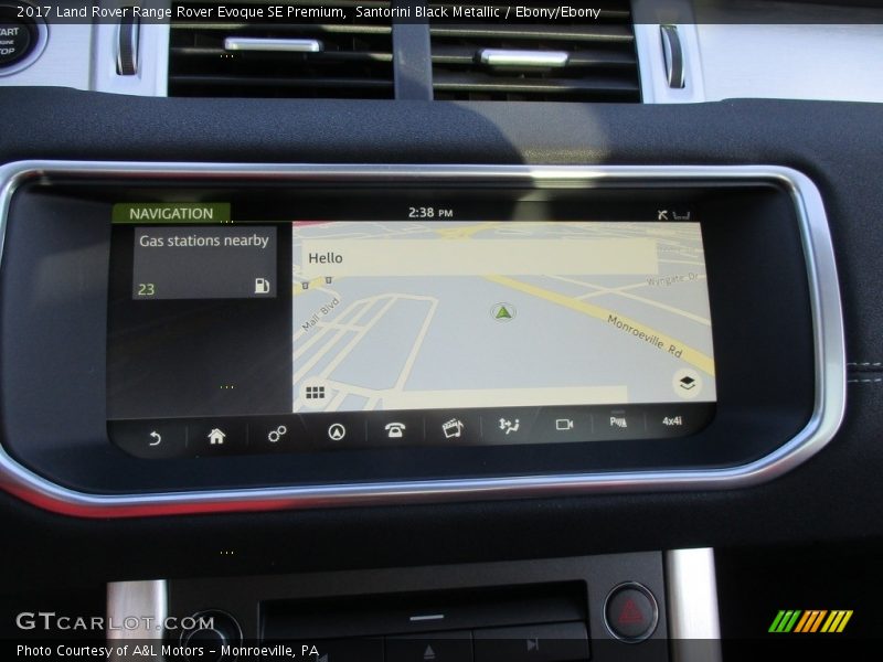 Navigation of 2017 Range Rover Evoque SE Premium