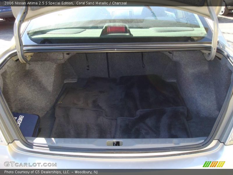 Coral Sand Metallic / Charcoal 2006 Nissan Altima 2.5 S Special Edition