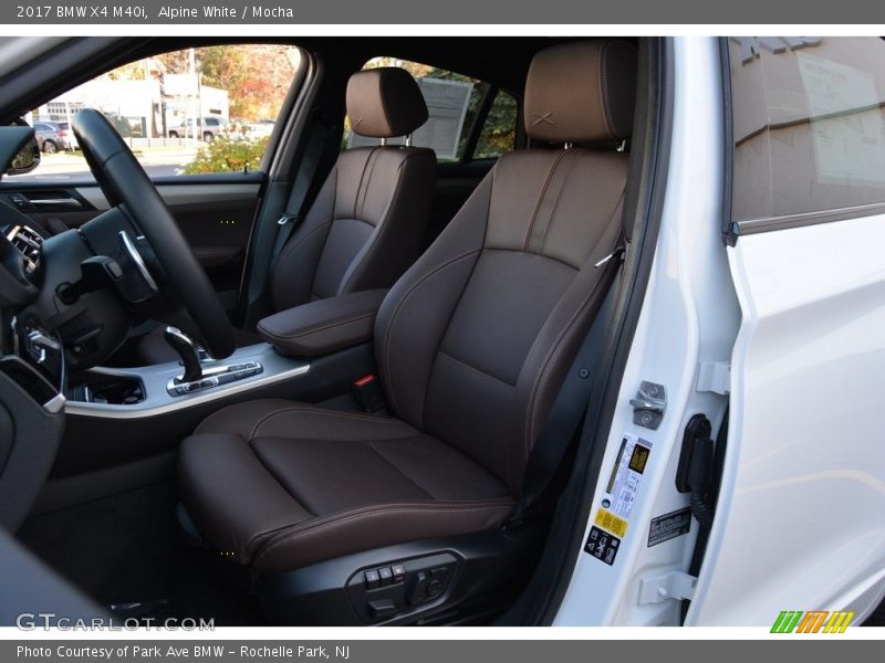 Alpine White / Mocha 2017 BMW X4 M40i