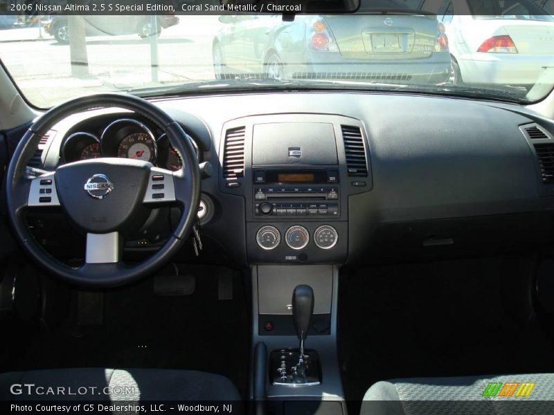 Coral Sand Metallic / Charcoal 2006 Nissan Altima 2.5 S Special Edition