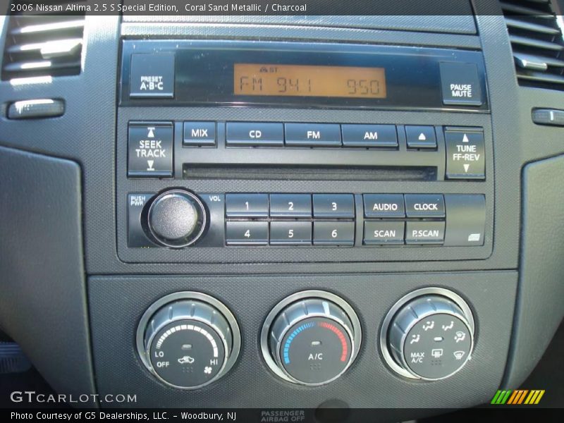 Coral Sand Metallic / Charcoal 2006 Nissan Altima 2.5 S Special Edition