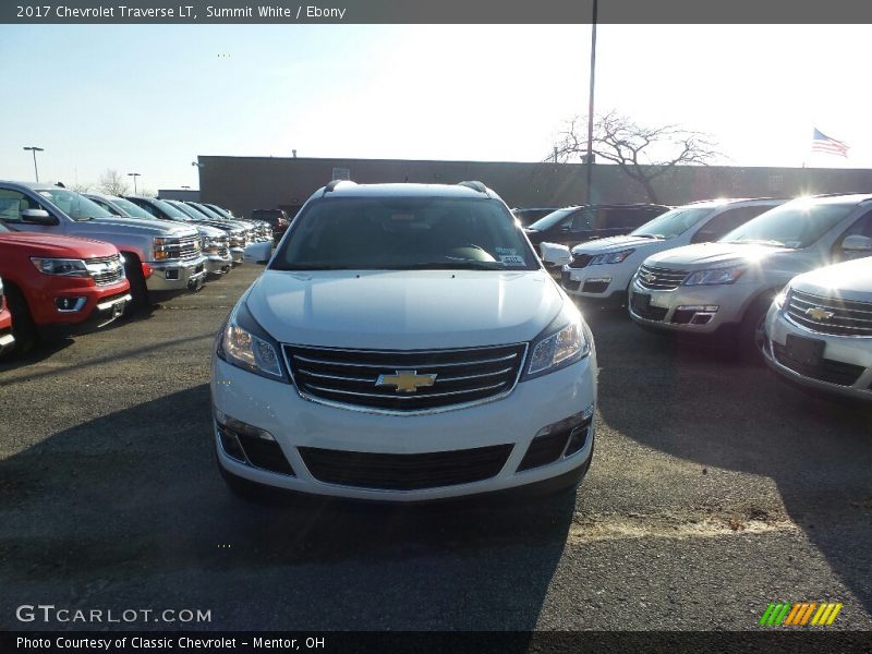 Summit White / Ebony 2017 Chevrolet Traverse LT