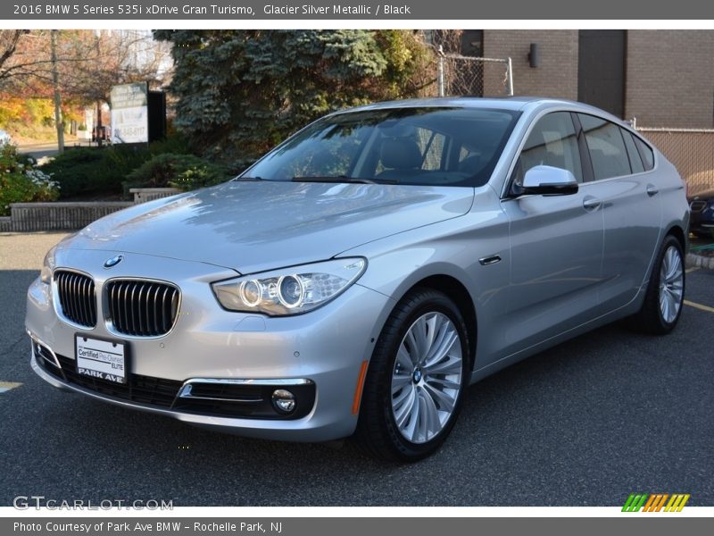 Glacier Silver Metallic / Black 2016 BMW 5 Series 535i xDrive Gran Turismo