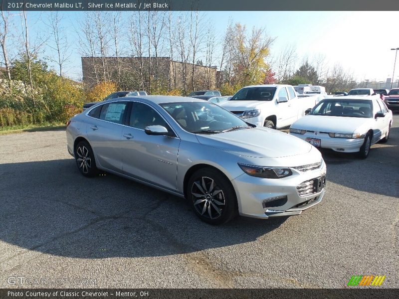 Silver Ice Metallic / Jet Black 2017 Chevrolet Malibu LT