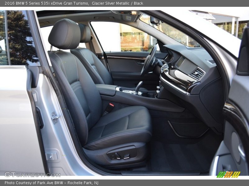 Glacier Silver Metallic / Black 2016 BMW 5 Series 535i xDrive Gran Turismo