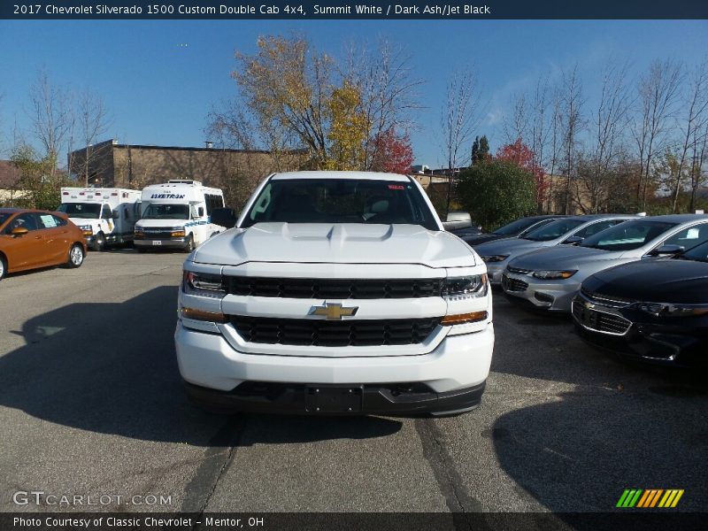 Summit White / Dark Ash/Jet Black 2017 Chevrolet Silverado 1500 Custom Double Cab 4x4