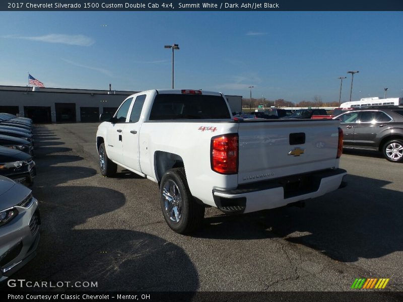 Summit White / Dark Ash/Jet Black 2017 Chevrolet Silverado 1500 Custom Double Cab 4x4