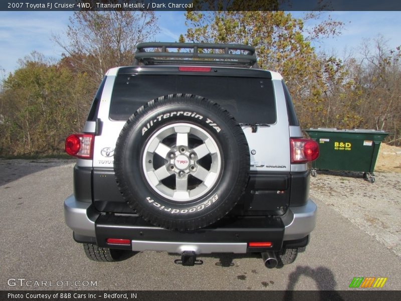 Titanium Metallic / Dark Charcoal 2007 Toyota FJ Cruiser 4WD