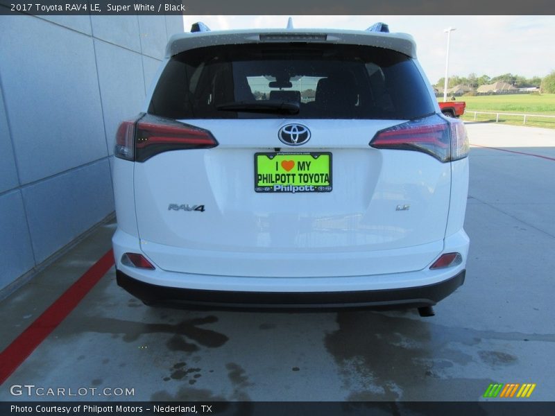 Super White / Black 2017 Toyota RAV4 LE