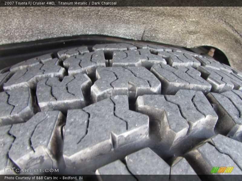 Titanium Metallic / Dark Charcoal 2007 Toyota FJ Cruiser 4WD