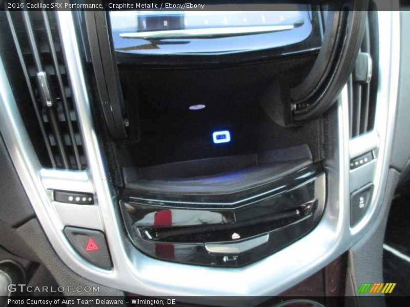 Graphite Metallic / Ebony/Ebony 2016 Cadillac SRX Performance