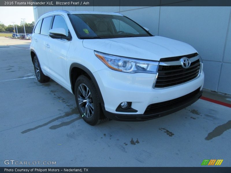 Blizzard Pearl / Ash 2016 Toyota Highlander XLE