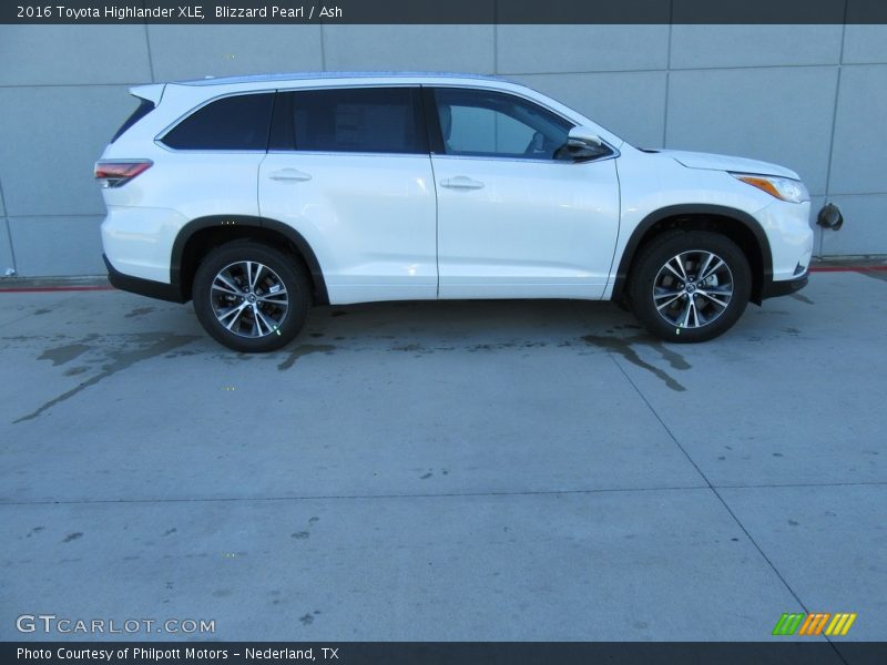 Blizzard Pearl / Ash 2016 Toyota Highlander XLE