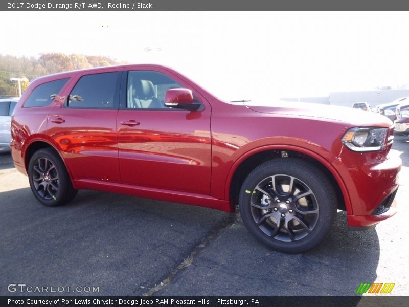 Front 3/4 View of 2017 Durango R/T AWD