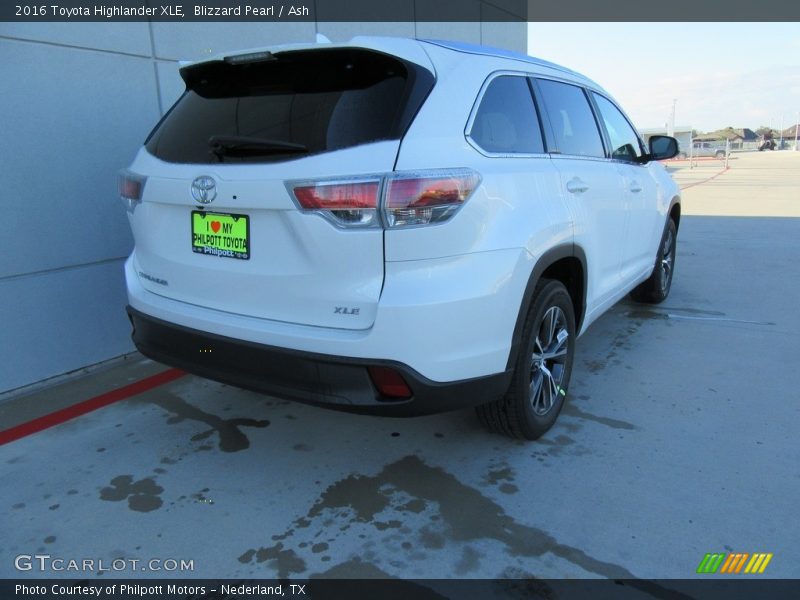 Blizzard Pearl / Ash 2016 Toyota Highlander XLE