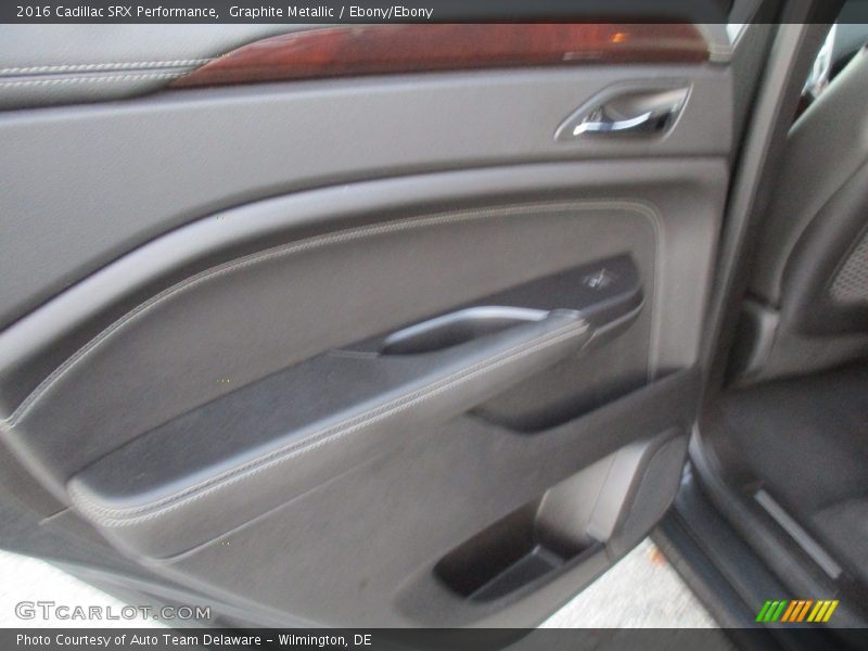 Graphite Metallic / Ebony/Ebony 2016 Cadillac SRX Performance