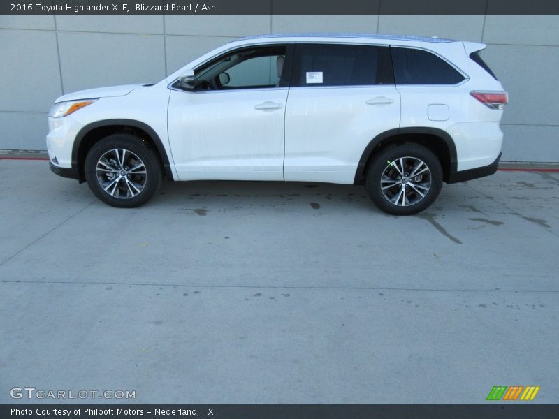Blizzard Pearl / Ash 2016 Toyota Highlander XLE