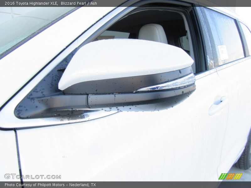 Blizzard Pearl / Ash 2016 Toyota Highlander XLE