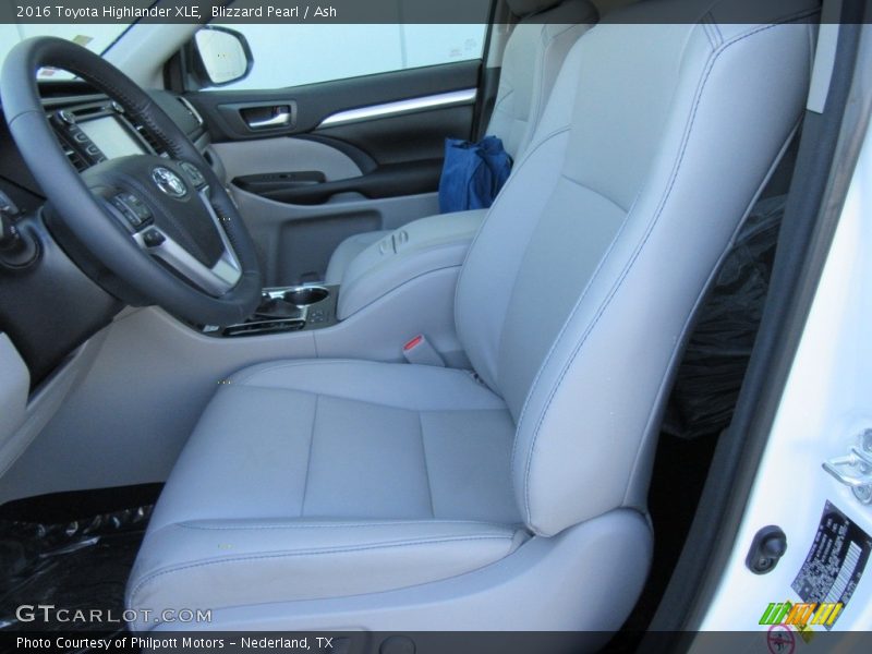 Blizzard Pearl / Ash 2016 Toyota Highlander XLE