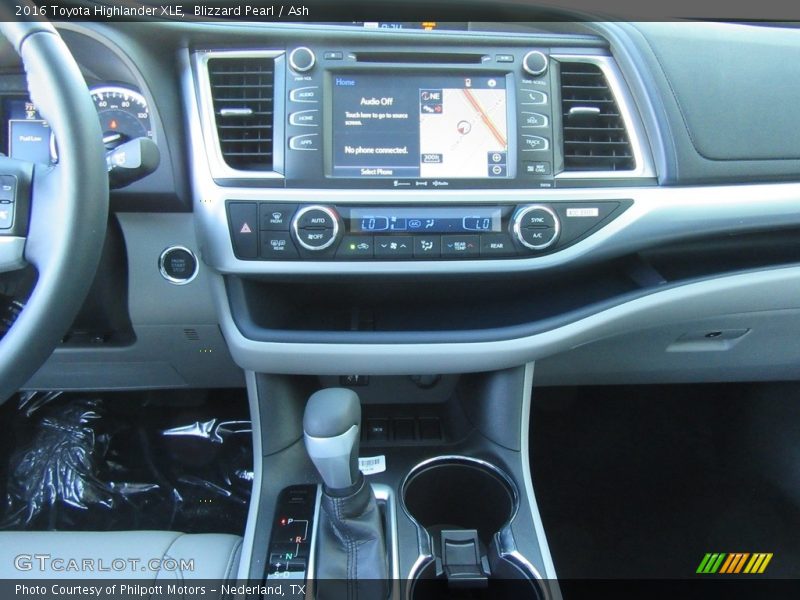 Blizzard Pearl / Ash 2016 Toyota Highlander XLE