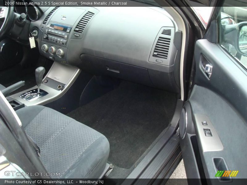 Smoke Metallic / Charcoal 2006 Nissan Altima 2.5 S Special Edition