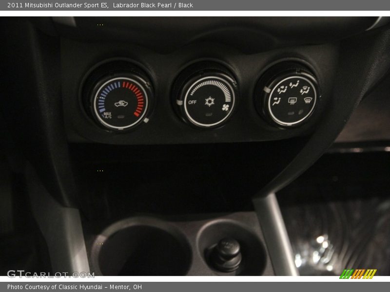 Labrador Black Pearl / Black 2011 Mitsubishi Outlander Sport ES