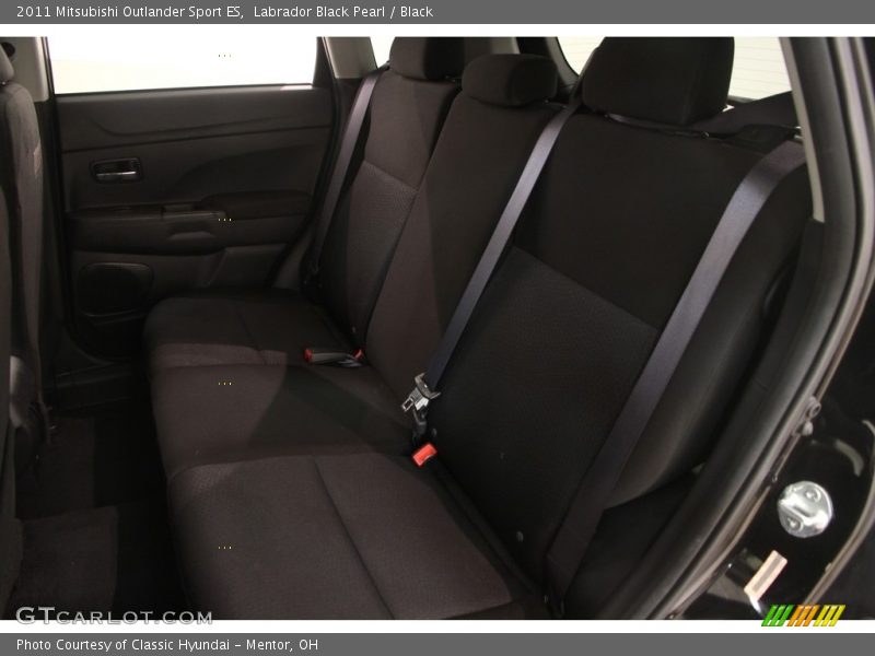 Labrador Black Pearl / Black 2011 Mitsubishi Outlander Sport ES