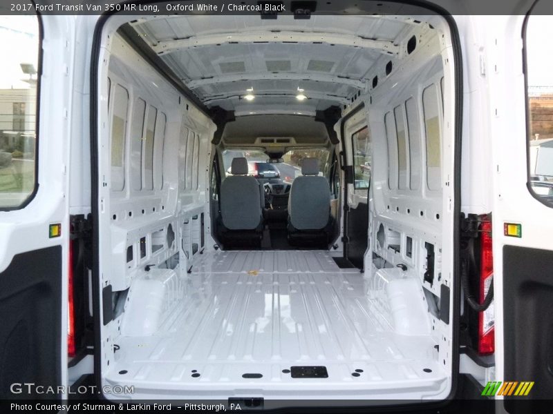  2017 Transit Van 350 MR Long Trunk