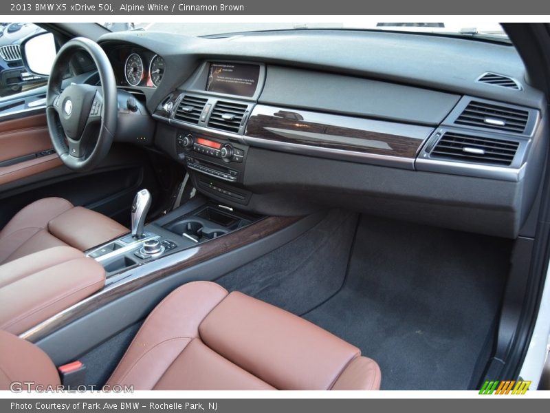 Alpine White / Cinnamon Brown 2013 BMW X5 xDrive 50i