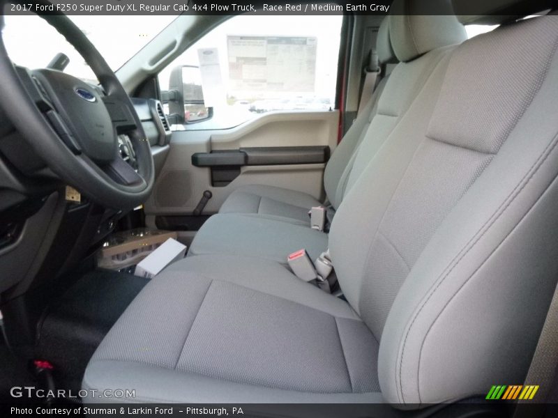  2017 F250 Super Duty XL Regular Cab 4x4 Plow Truck Medium Earth Gray Interior