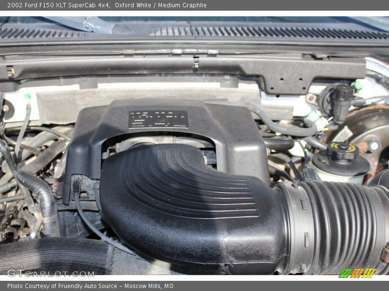 Oxford White / Medium Graphite 2002 Ford F150 XLT SuperCab 4x4