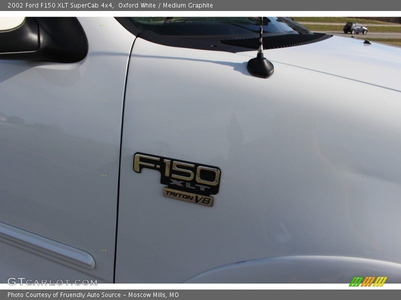 Oxford White / Medium Graphite 2002 Ford F150 XLT SuperCab 4x4