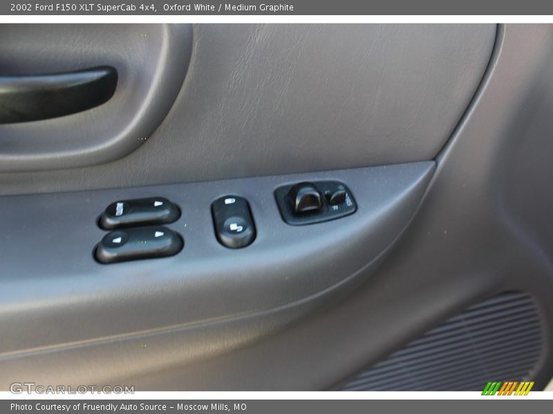 Oxford White / Medium Graphite 2002 Ford F150 XLT SuperCab 4x4