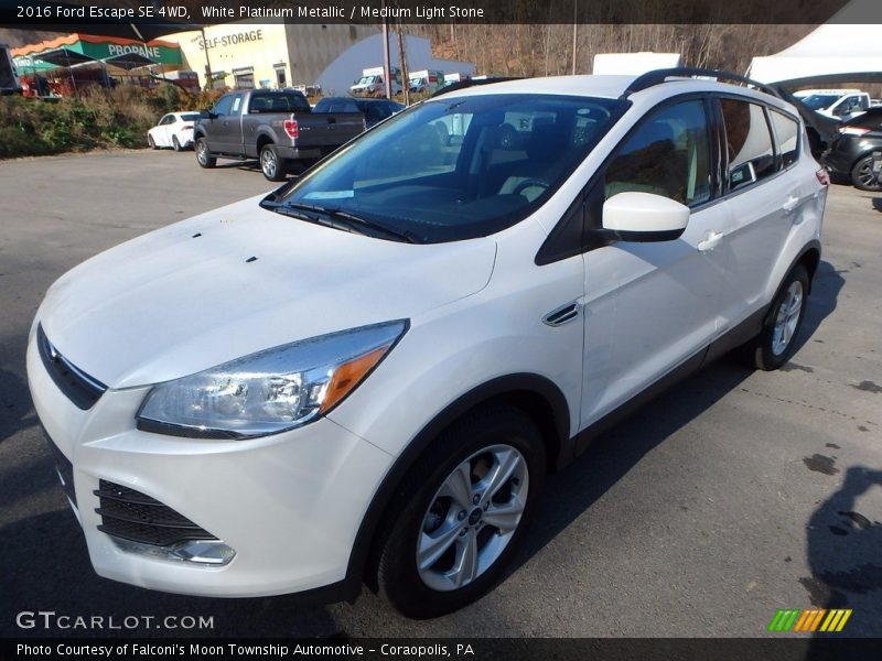 White Platinum Metallic / Medium Light Stone 2016 Ford Escape SE 4WD