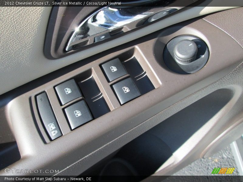 Silver Ice Metallic / Cocoa/Light Neutral 2012 Chevrolet Cruze LT