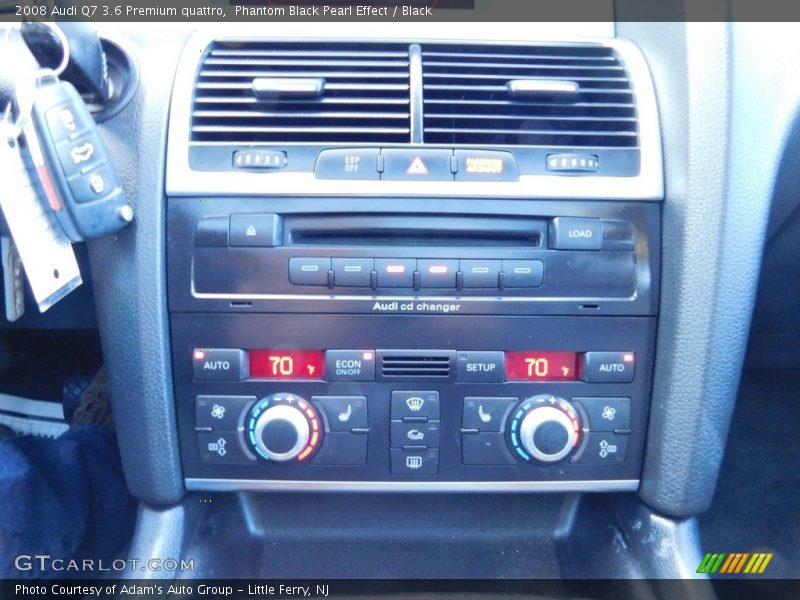 Phantom Black Pearl Effect / Black 2008 Audi Q7 3.6 Premium quattro