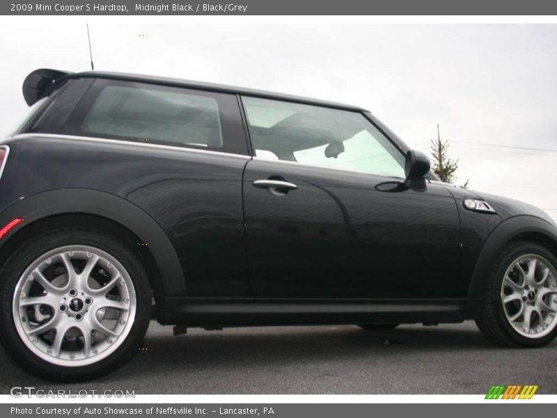 Midnight Black / Black/Grey 2009 Mini Cooper S Hardtop