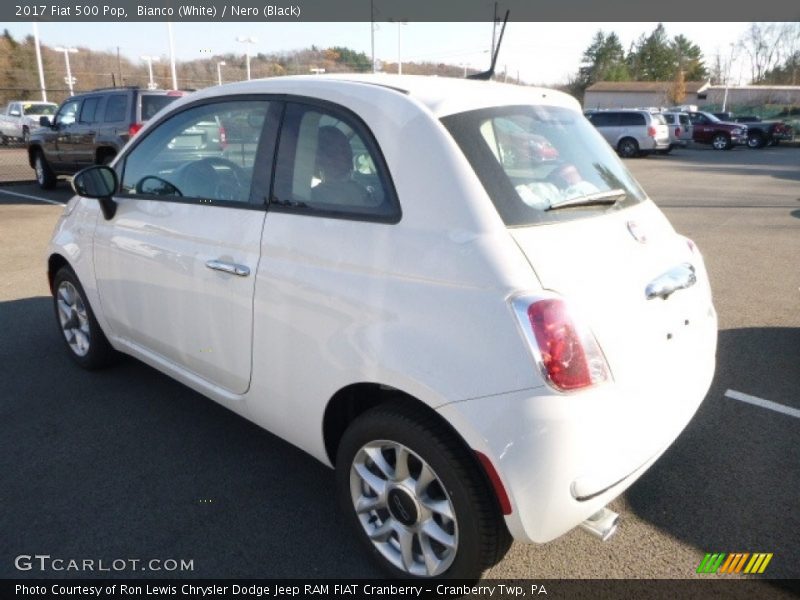 Bianco (White) / Nero (Black) 2017 Fiat 500 Pop