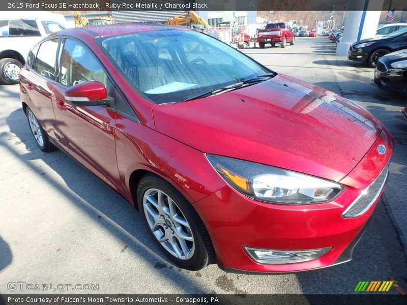 Ruby Red Metallic / Charcoal Black 2015 Ford Focus SE Hatchback