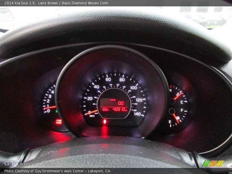 Latte Brown / Black Diamond Woven Cloth 2014 Kia Soul 1.6
