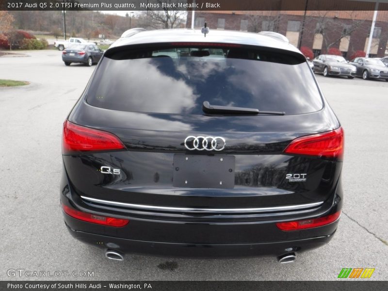 Mythos Black Metallic / Black 2017 Audi Q5 2.0 TFSI Premium Plus quattro