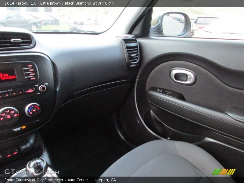 Latte Brown / Black Diamond Woven Cloth 2014 Kia Soul 1.6