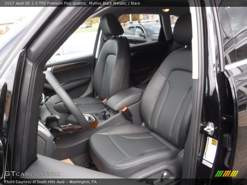 Mythos Black Metallic / Black 2017 Audi Q5 2.0 TFSI Premium Plus quattro