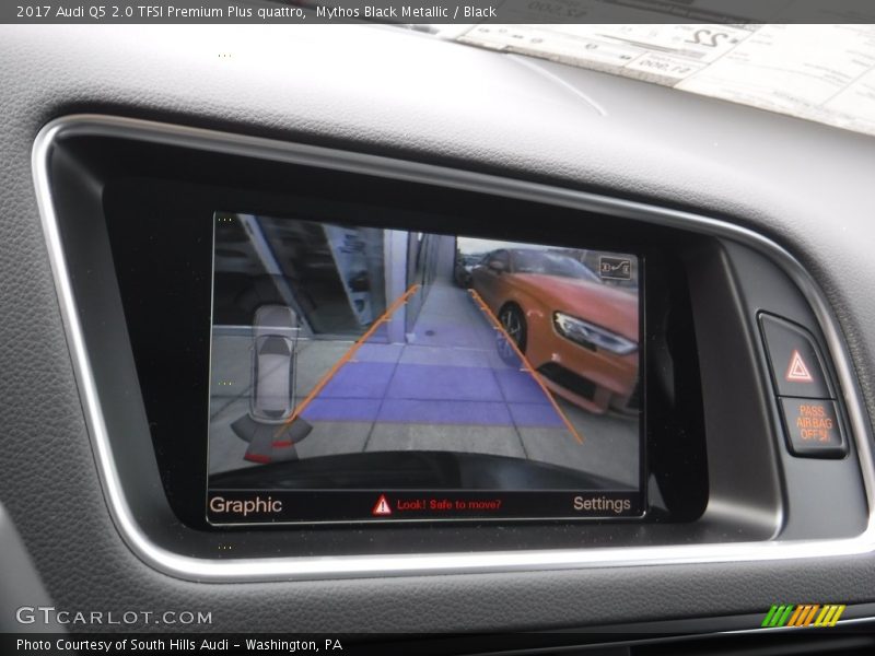 Mythos Black Metallic / Black 2017 Audi Q5 2.0 TFSI Premium Plus quattro